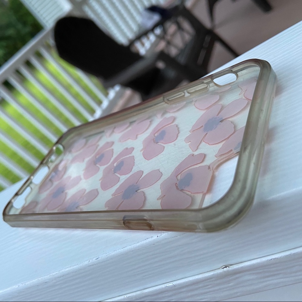 iPhone 7 Case - Picture 9 of 9